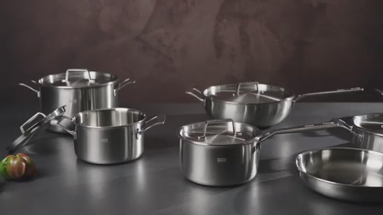 Compacte Kuhn Rikon Culinary Fiveply koekenpan 20 cm. Ongecoat RVS met 5 lagen, geschikt voor inductie en oven tot 240 °C. Bekijk bij Shop4Koken.